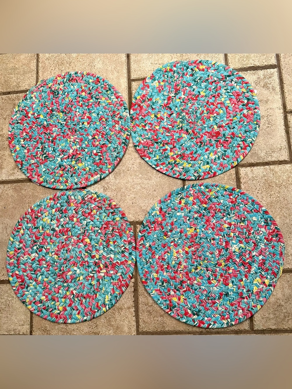 The Pioneer Woman Set Of 4 Floral Braided Placemats New. 15”